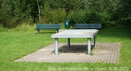 Spielplatz - Goorstorf - in der Gemeinde Bentwisch - Tischtennisplatte Spielplatz - Goorstorf - in der Gemeinde Bentwisch - Tischtennisplatte