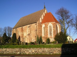 Kirche Bentwisch Gesamtansicht web groß Kirche Bentwisch Gesamtansicht web groß
