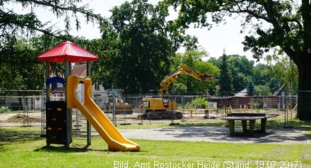 Gesa-Spielplatz auf der Bleiche 2 web klein mit Beschriftung Spielplatz in Gelbensande